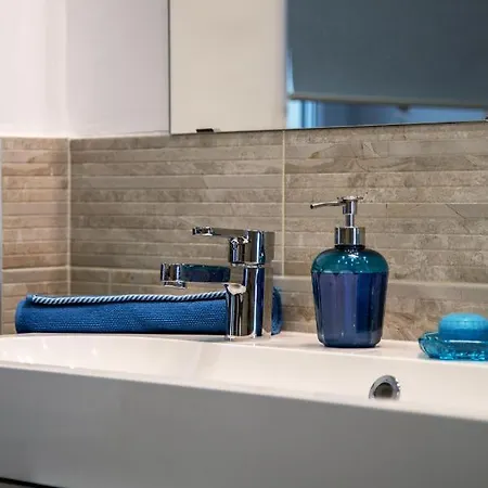 Apartman Panoramic Comfort In The Luxurious District!
