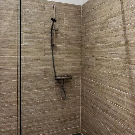 Panoramic Comfort In The Luxurious District! Apartman