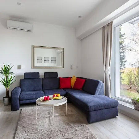 Apartment Panoramic Comfort In The Luxurious District! *