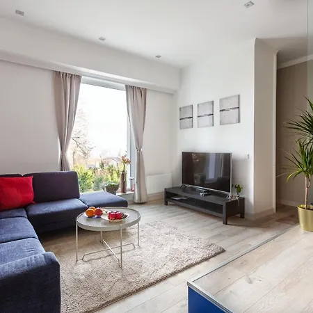 Apartment Panoramic Comfort In The Luxurious District!